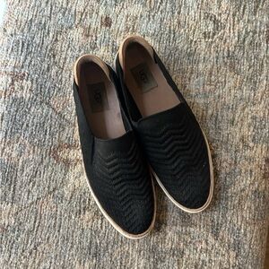 UGG Women's Sammy Chevron Sneaker